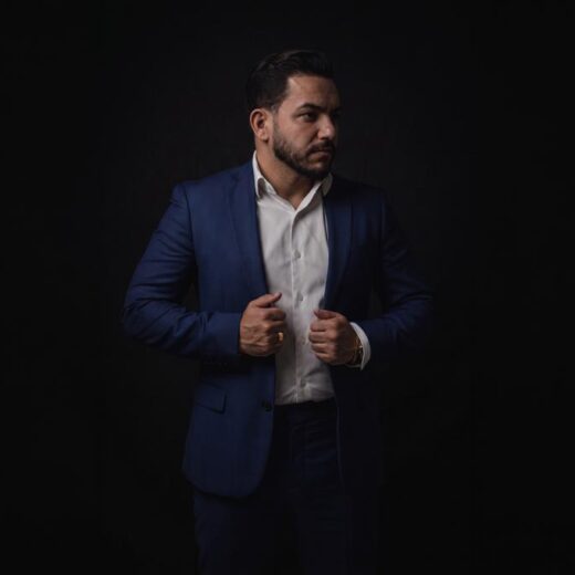 Lucas Vinícius Ferreira Pontes, fundador da AutoCred Nacional, que atua com consórcios e cartas de crédito para veículos.