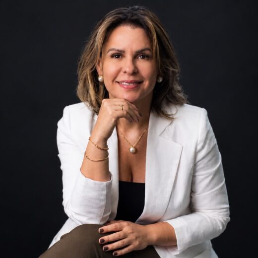 Dra. Larissa Bethania, Cardiologista e Médica do Esporte (CRM-PA 9191 | RQE 4682 | RQE 4635 | RQE 9795)