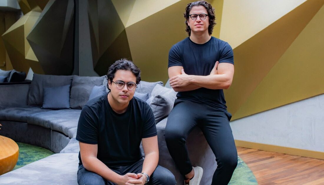 Cofundadores Rafael Fonseca (à direita) e Pedro Vinicius (à esquerda).