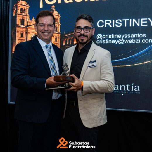 Cristiney Soares é empresário, escritor e especialista em gestão de veículos removidos, pátios, tecnologia e leilões.